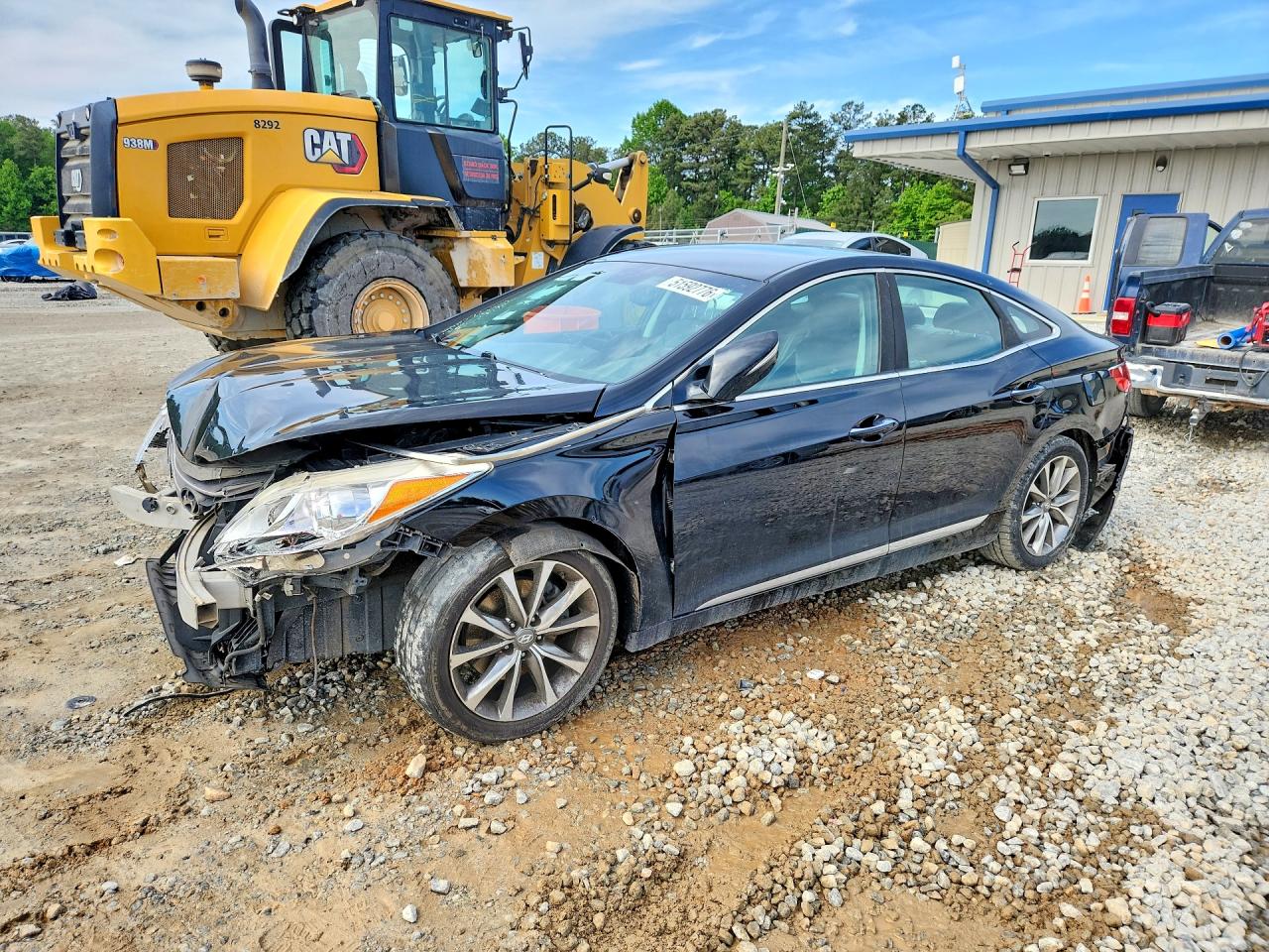 2017 HYUNDAI AZERA BASE | KMHFG4JG3HA574666 | UPCARS