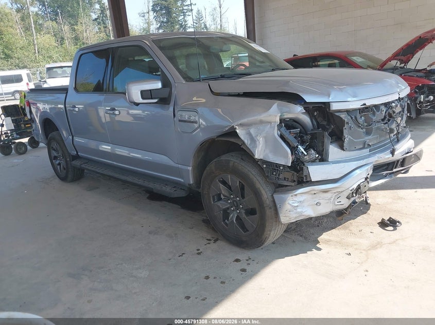 2022 FORD F-150 LIGHTNING LARIAT | 1FTVW1EL7NWG16733 | UPCARS
