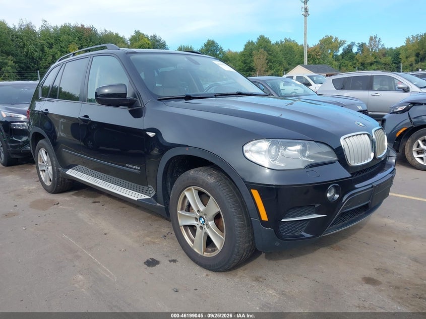 2012 BMW X5 35D | 5UXZW0C55CL666513 | UPCARS