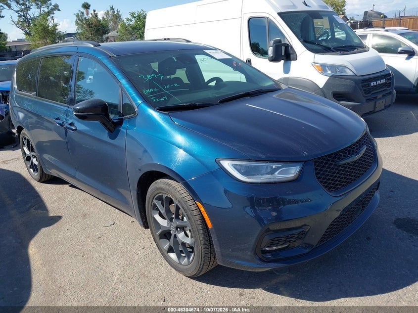 2025 CHRYSLER PACIFICA LIMITED | 2C4RC1GG0SR524779 | UPCARS
