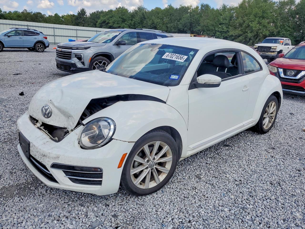 2017 VOLKSWAGEN BEETLE SE | 3VWJ17AT1HM613821 | UPCARS