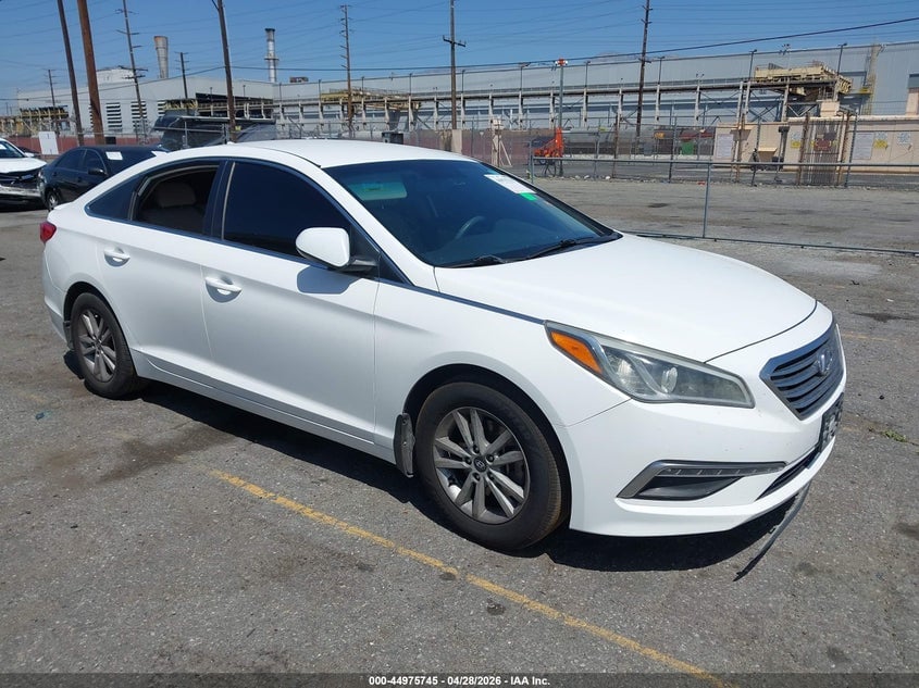 2015 HYUNDAI SONATA SE | 5NPE24AF5FH169338 | UPCARS