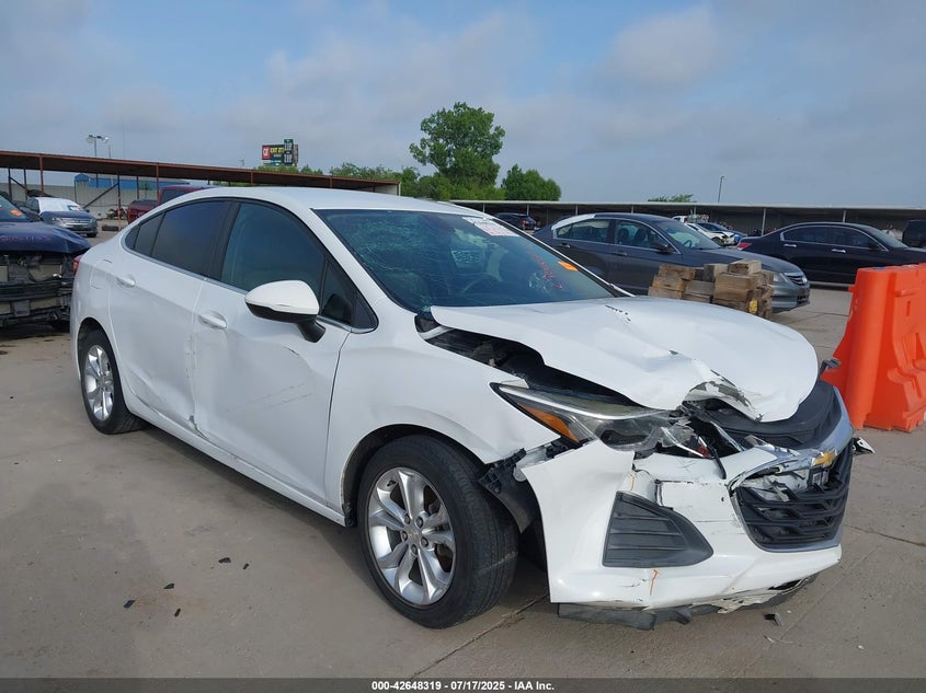 2019 CHEVROLET CRUZE LT | 1G1BE5SM3K7100409 | UPCARS
