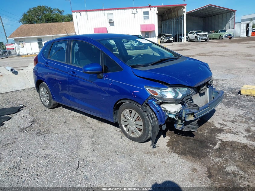 2015 HONDA FIT LX | 3HGGK5H57FM748533 | UPCARS
