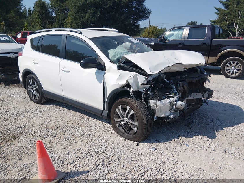 2017 TOYOTA RAV4 LE | JTMZFREV4HJ716095 | UPCARS