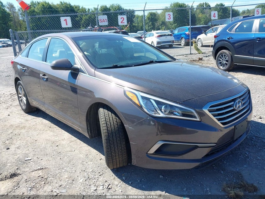 2016 HYUNDAI SONATA SE | 5NPE24AF9GH377577 | UPCARS