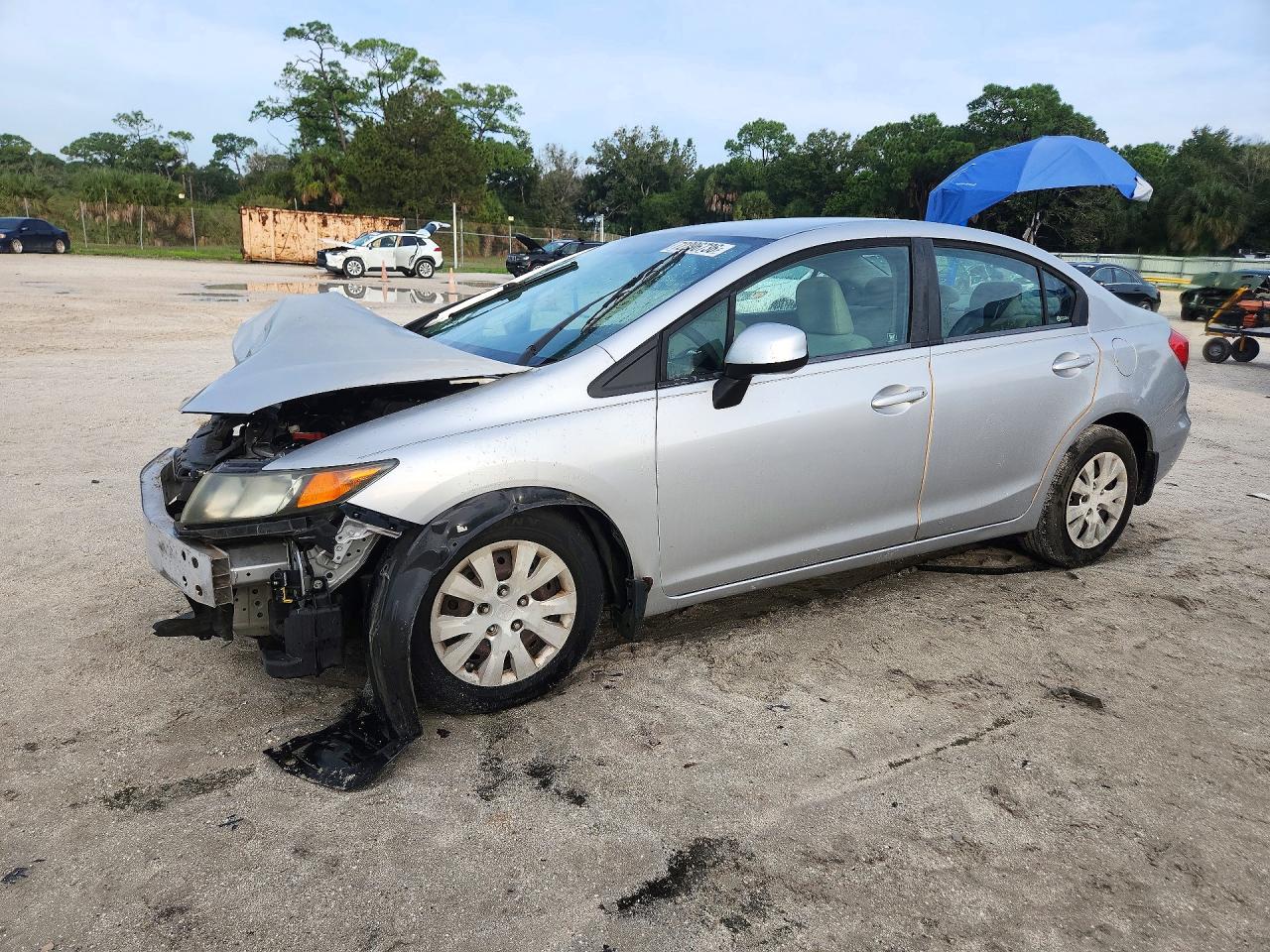 2012 HONDA CIVIC LX | 19XFB2F52CE013735 | UPCARS
