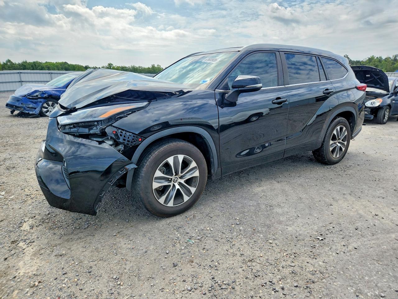 2023 TOYOTA HIGHLANDER XLE | 5TDKDRAH6PS011520 | UPCARS