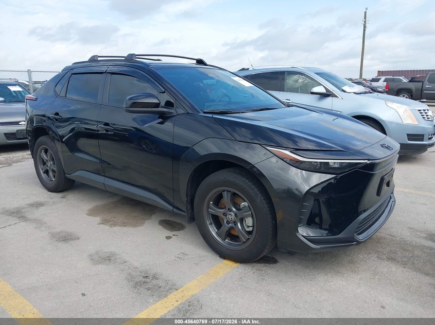 2025 TOYOTA BZ4 XLE | JTMAAAAA8SA073001 | UPCARS