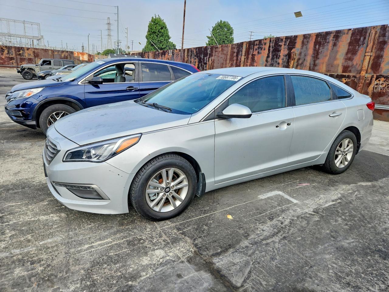 2015 HYUNDAI SONATA SE | 5NPE24AF8FH244601 | UPCARS