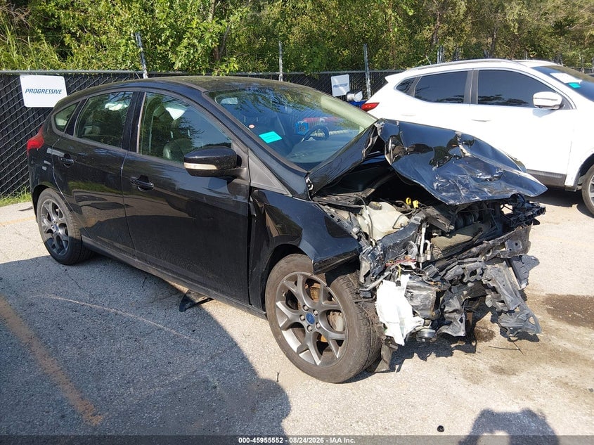 2014 FORD FOCU SE | 1FADP3K24EL168992 | UPCARS