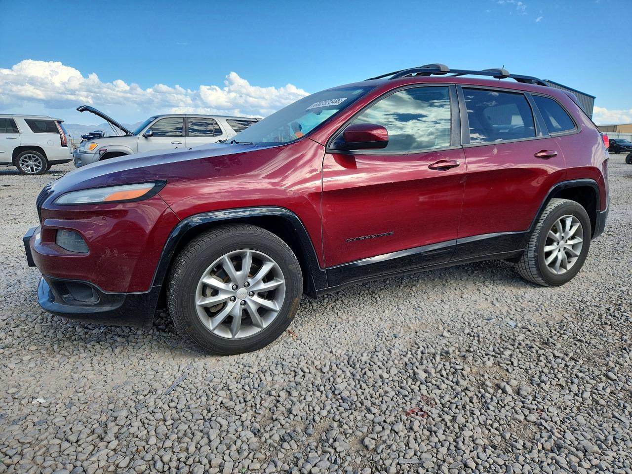 2018 JEEP CHEROKEE LATITUDE | 1C4PJLCB9JD616199 | UPCARS