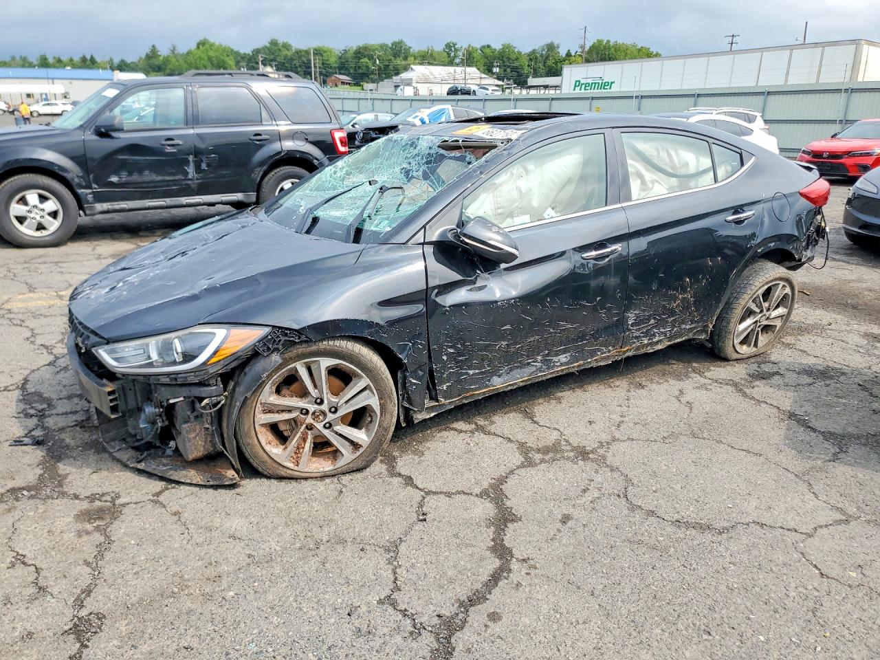 2017 HYUNDAI ELANTRA LIMITED | 5NPD84LF2HH025840 | UPCARS