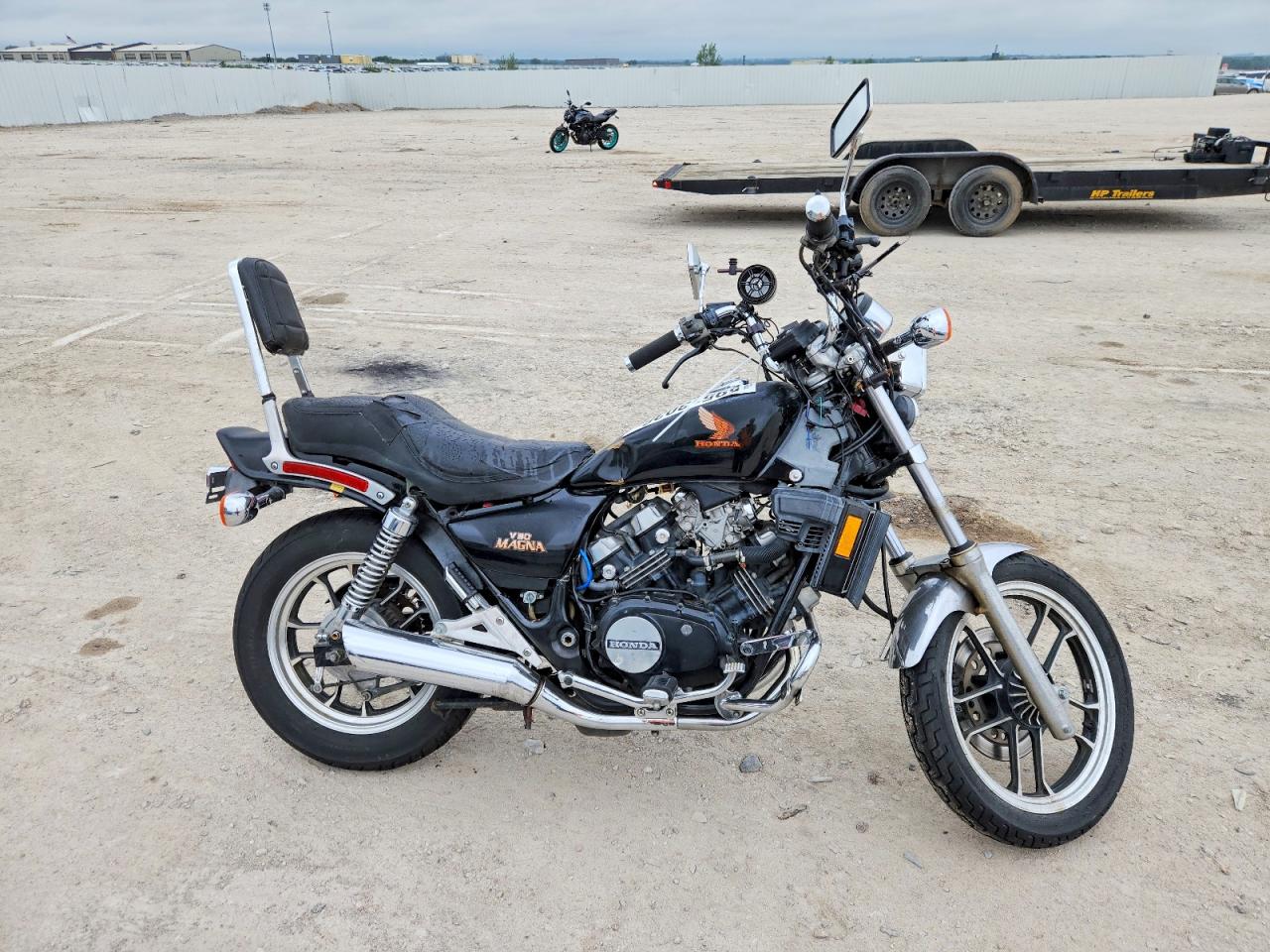 1984 HONDA VF CYCLE C | JH2PC1305EM008660 | UPCARS