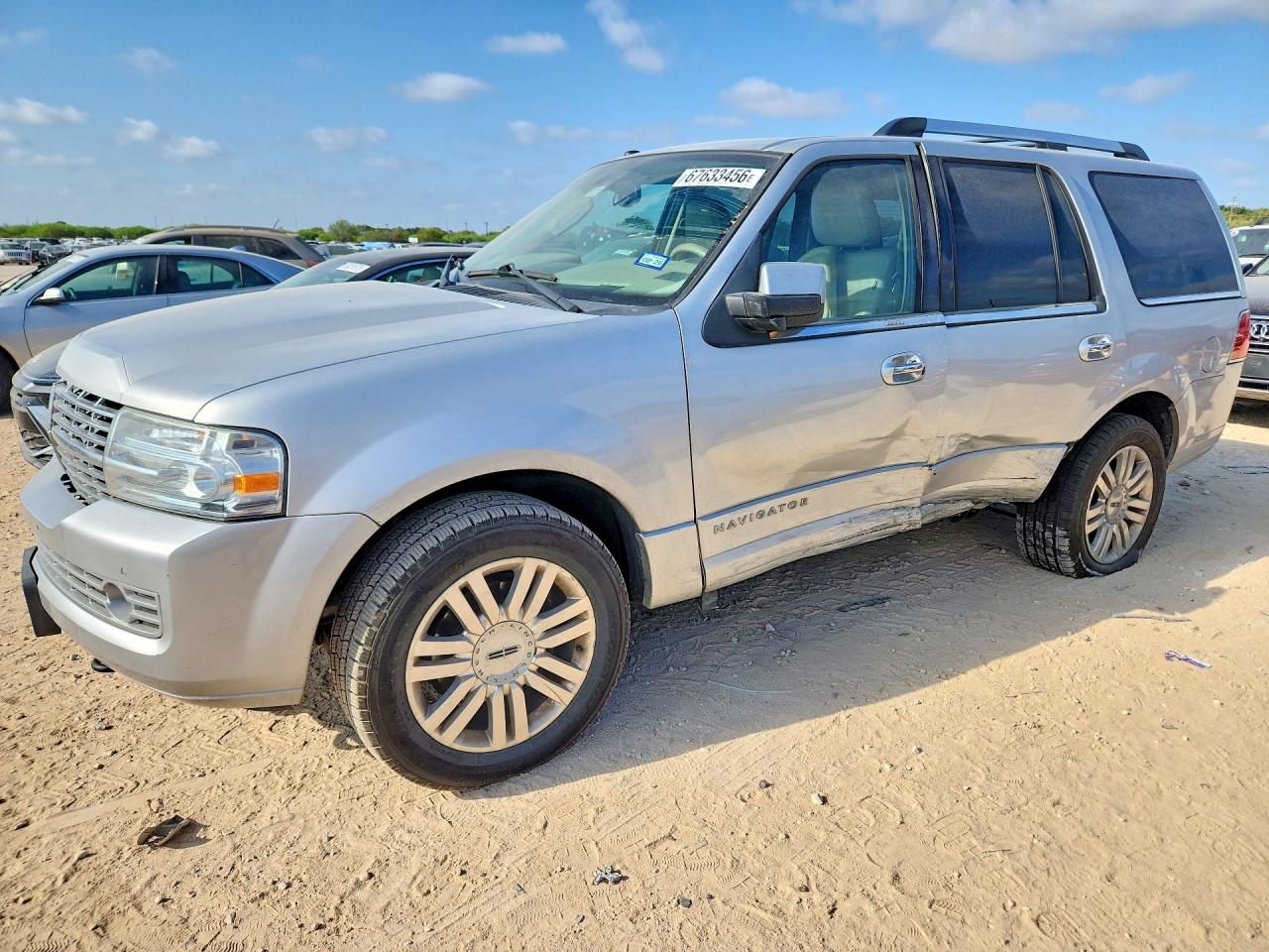 2012 LINCOLN NAVIGATOR | 5LMJJ2H52CEL02788 | UPCARS
