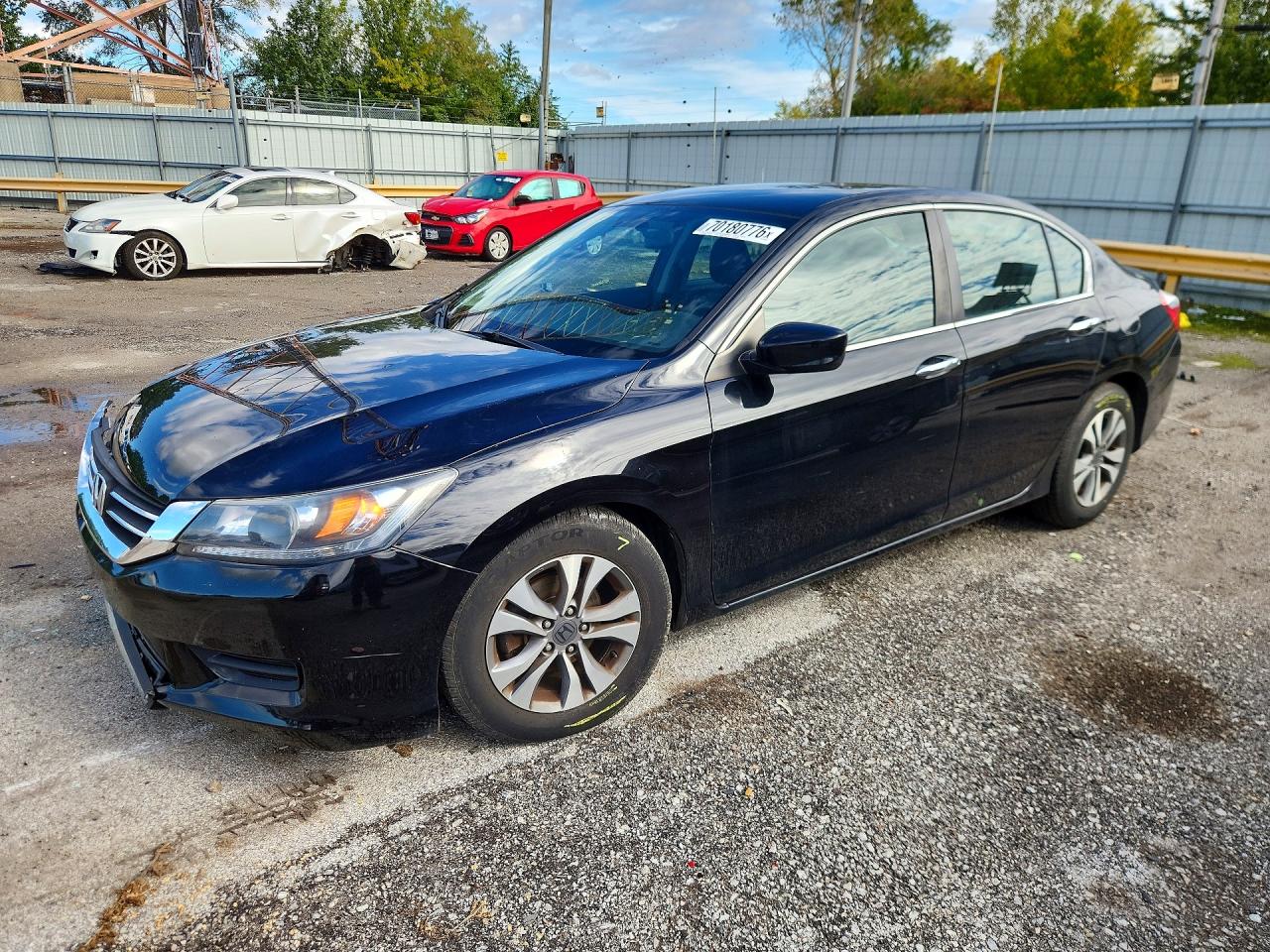 2015 HONDA ACCORD LX | 1HGCR2F38FA249800 | UPCARS