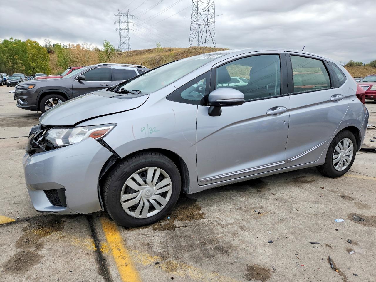2017 HONDA FIT LX | JHMGK5H57HS020346 | UPCARS