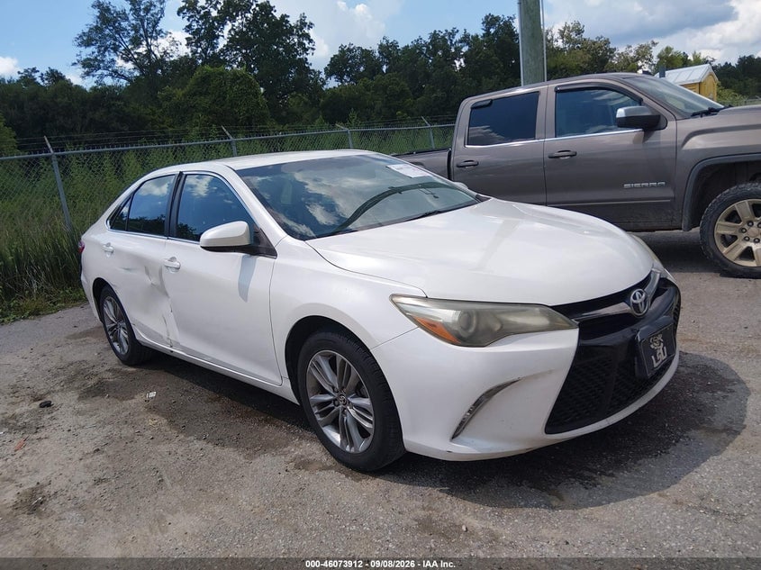 2015 TOYOTA CAMRY SE | 4T1BF1FKXFU947890 | UPCARS