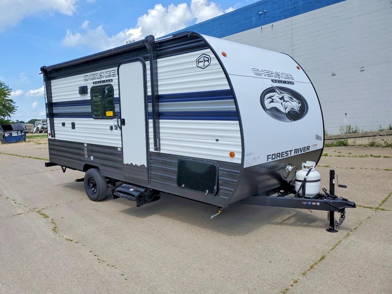 2027 FOREST RIVER CHEROKEE  WOLF PUP 16TS | 5ZT2CKEC5VY042976 | UPCARS