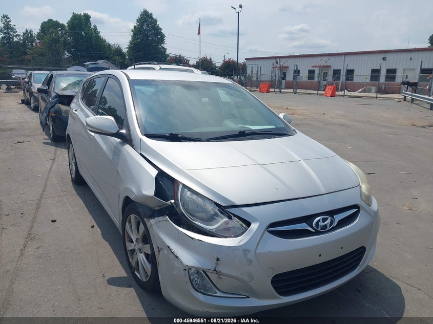 2013 HYUNDAI ACCENT SE | KMHCU5AEXDU087800 | UPCARS