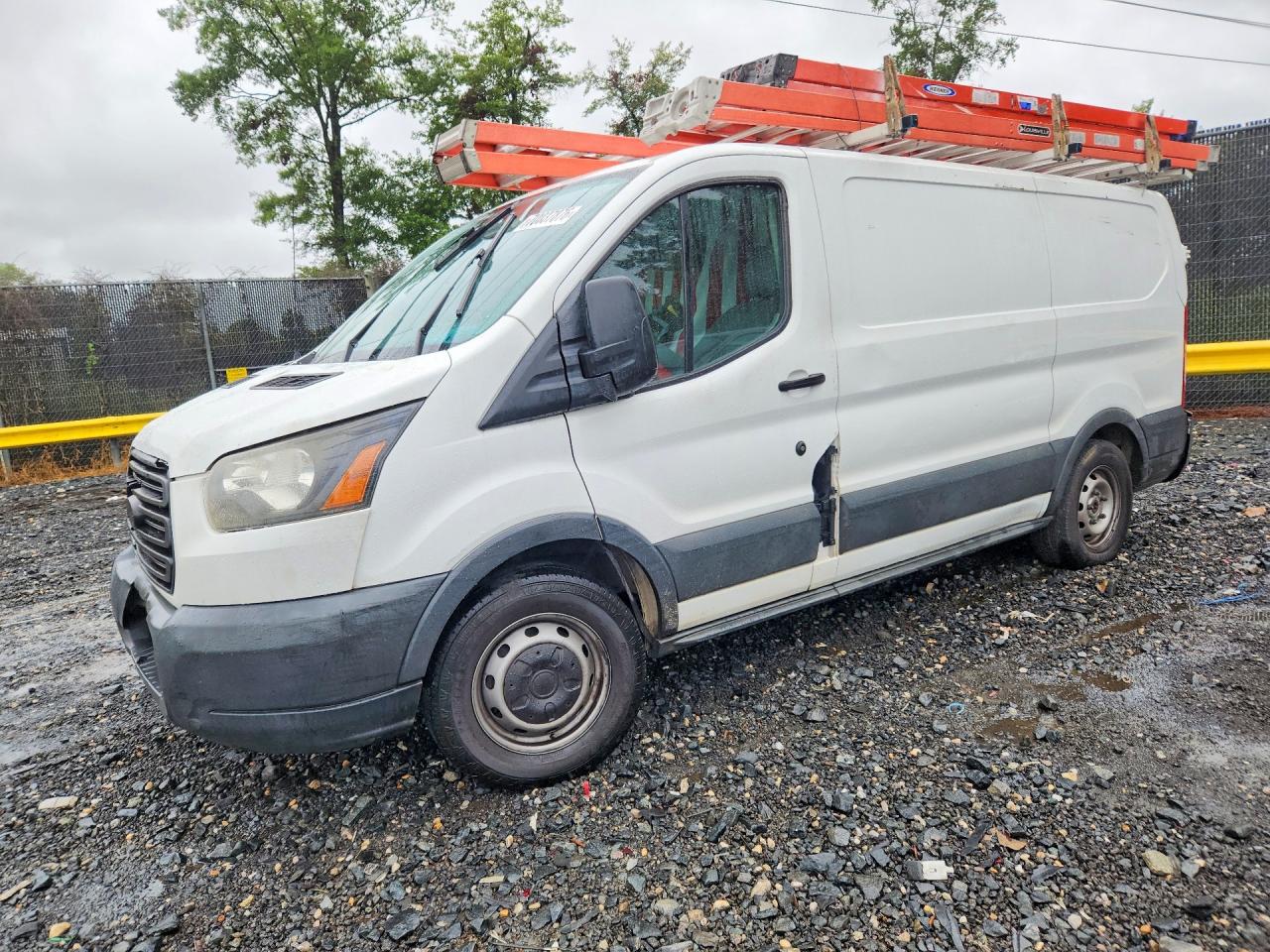2017 FORD TRANSI T-150 | 1FTYE1ZG1HKA86218 | UPCARS