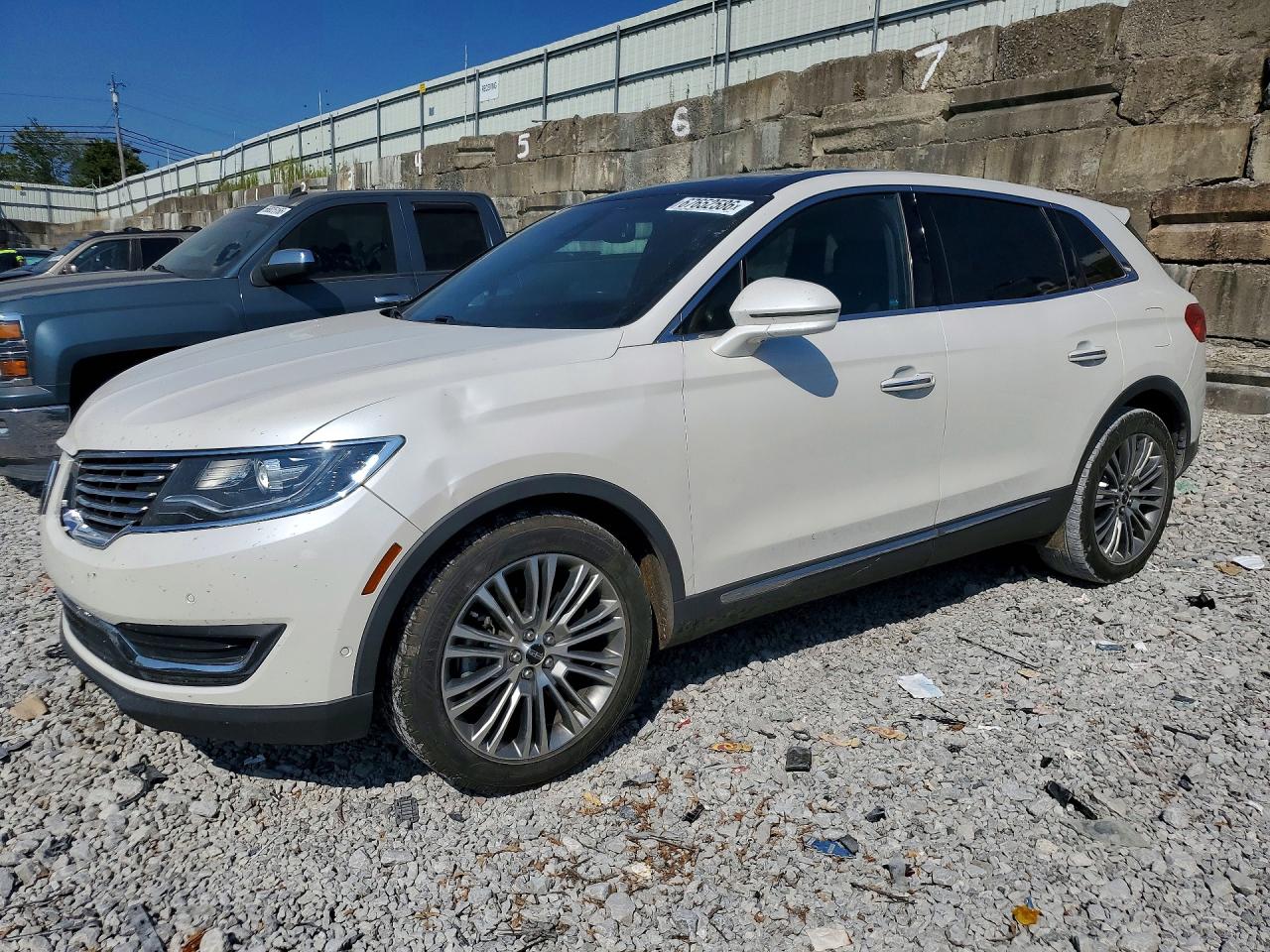2016 LINCOLN MKX RESERVE | 2LMTJ6LR0GBL50678 | UPCARS