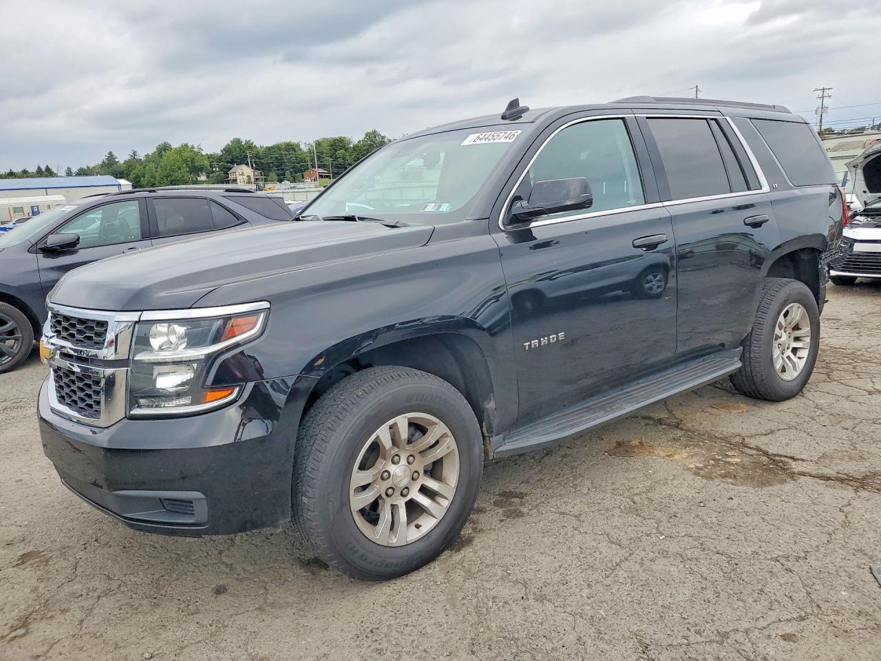 2019 CHEVROLET TAHOE K1500 LT | 1GNSKBKC1KR143924 | UPCARS
