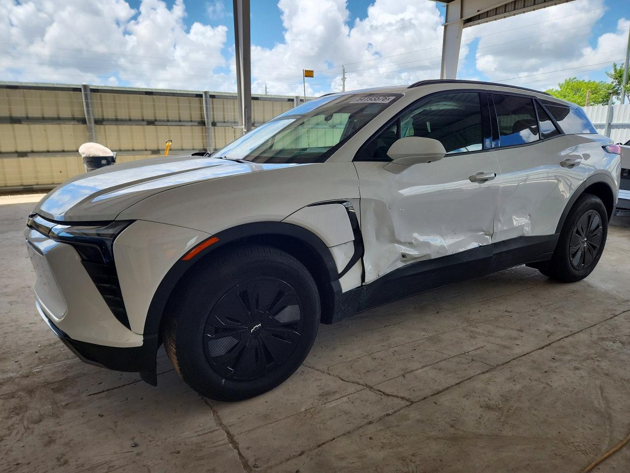 2025 CHEVROLET BLAZER LT | 3GNKDBRM6SS190002 | UPCARS