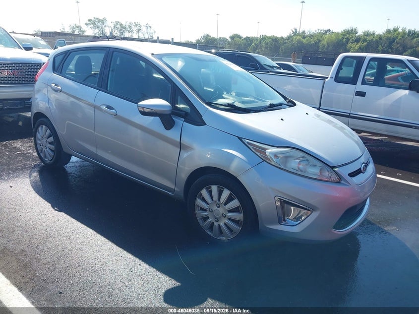 2013 FORD FIESTA SE | 3FADP4EJ9DM220218 | UPCARS
