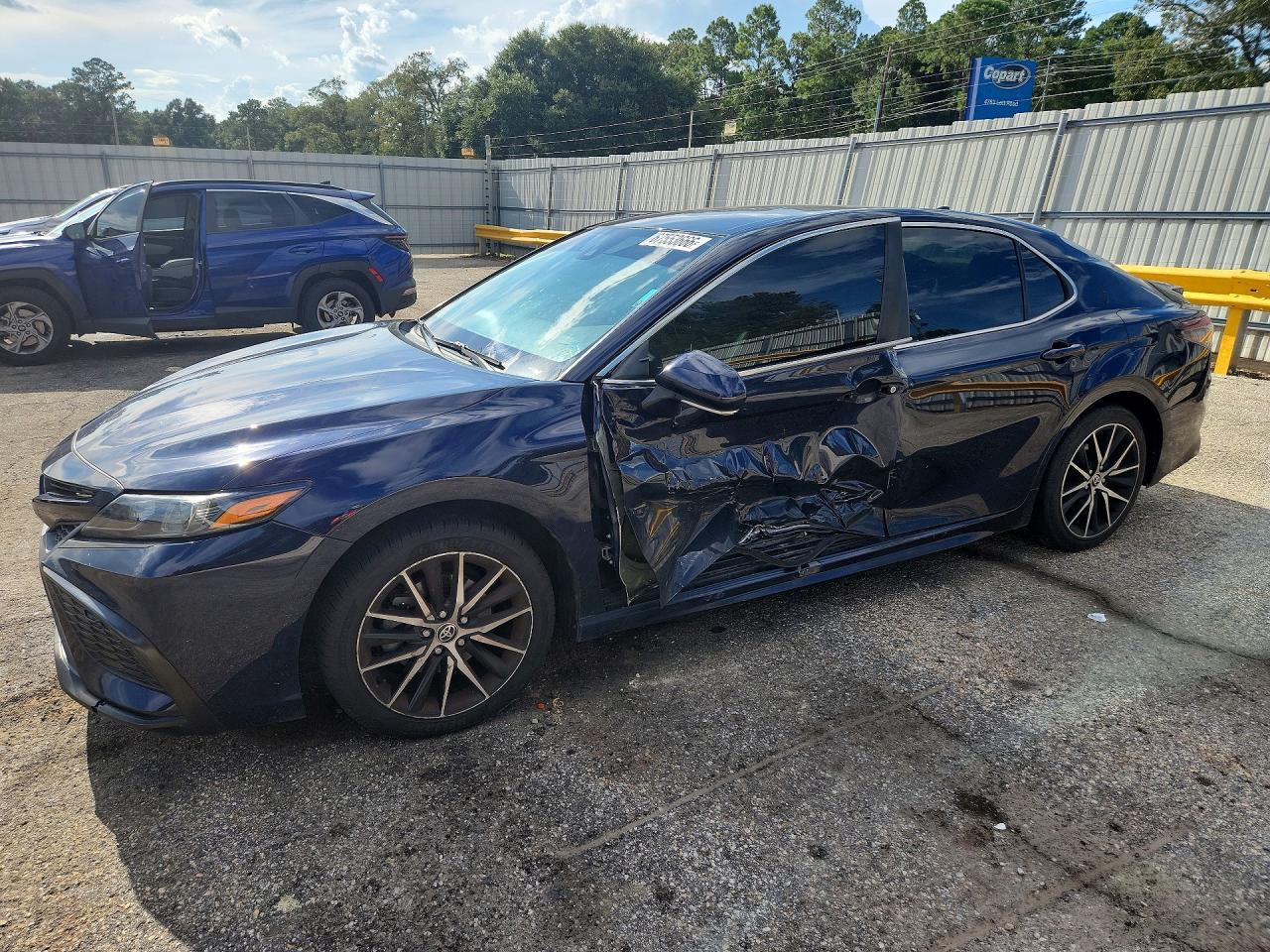 2022 TOYOTA CAMRY SE | 4T1G11AK2NU641874 | UPCARS