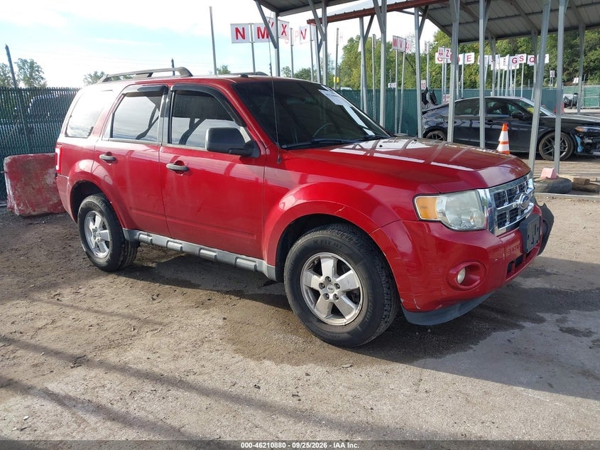 2011 FORD ESCAPE XLT | 1FMCU0D75BKB75002 | UPCARS