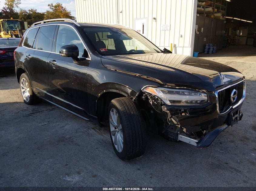 2017 VOLVO XC90 T6 MOMENTUM | YV4A22PK8H1123324 | UPCARS