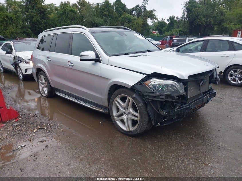 2016 MERCEDES-BENZ GL 550 | 4JGDF7DE4GA689989 | UPCARS