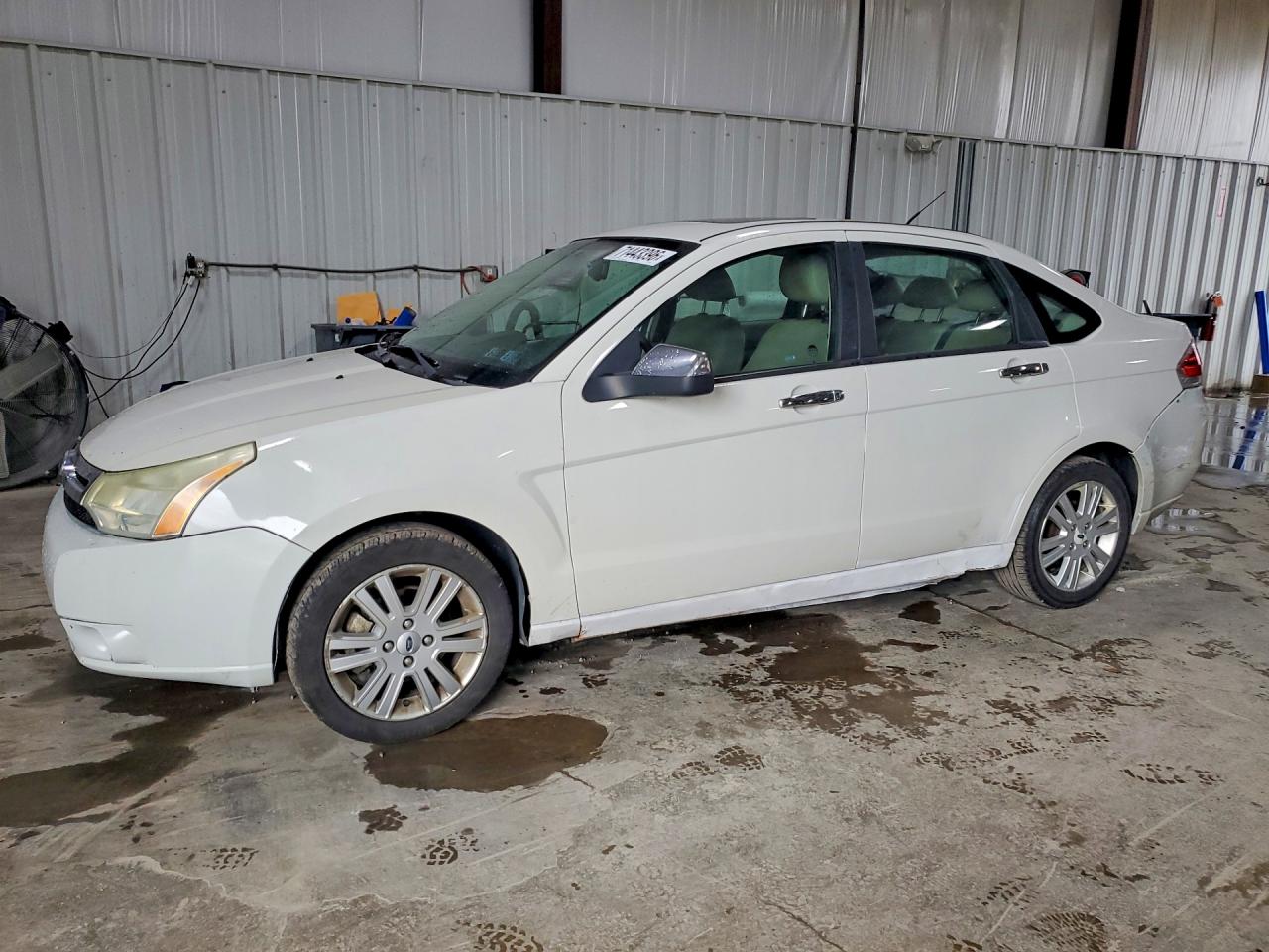 2011 FORD FOCU SEL | 1FAHP3HN7BW161385 | UPCARS