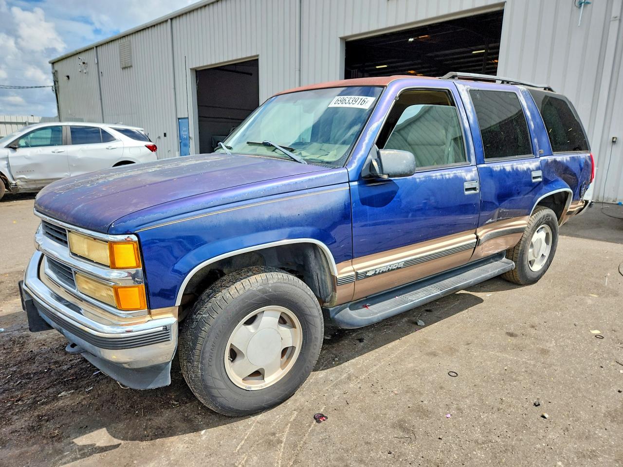 1998 CHEVROLET TAHOE K1500 | 1GNEK13R6WJ335810 | UPCARS