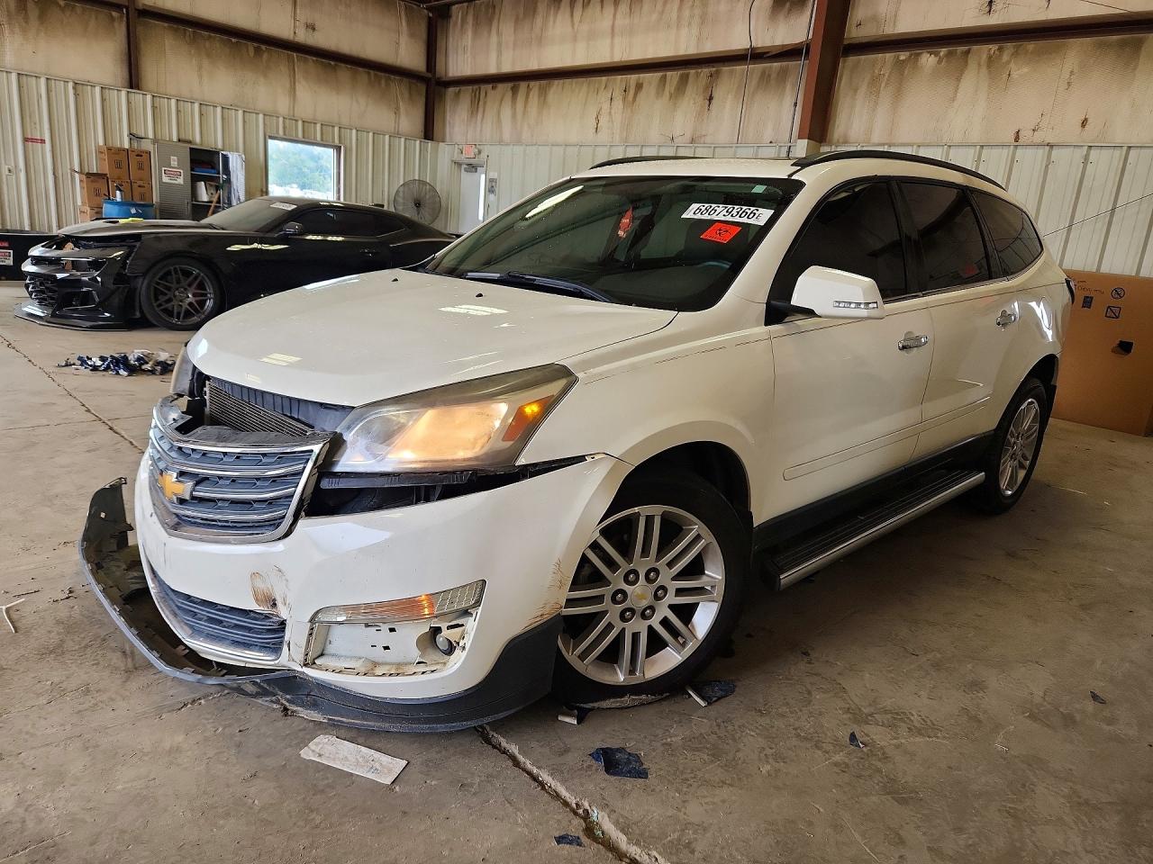2015 CHEVROLET TRAVERSE LT | 1GNKRGKD2FJ111974 | UPCARS
