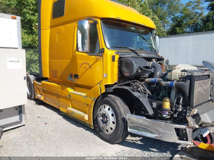 2015 VOLVO VNL | 4V4NC9EH4FN919144 | UPCARS