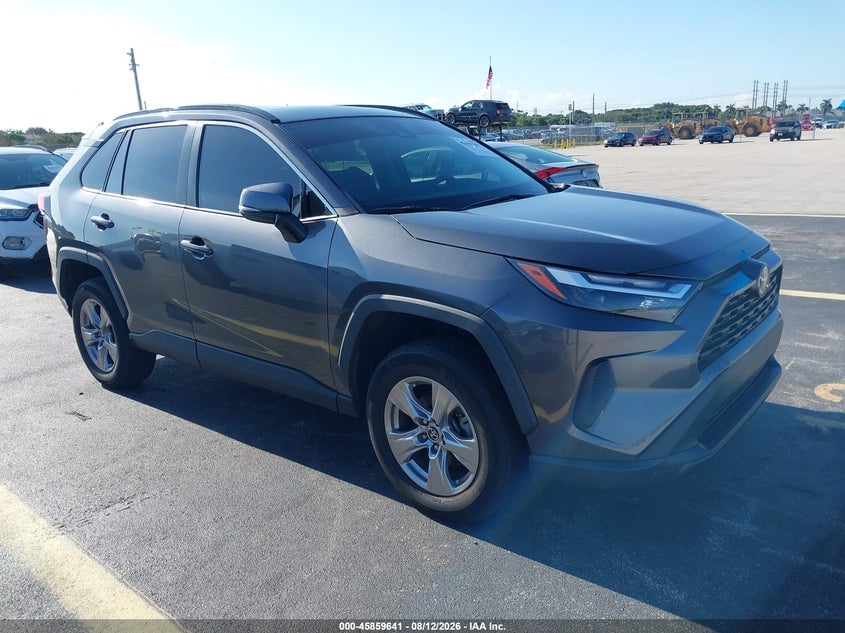 2022 TOYOTA RAV4 XLE | 2T3W1RFVXNC180106 | UPCARS