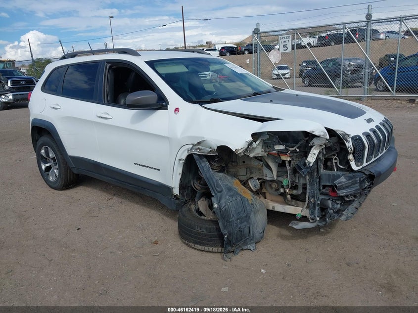 2014 JEEP CHEROKEE TRAILHAWK | 1C4PJMBS2EW317722 | UPCARS