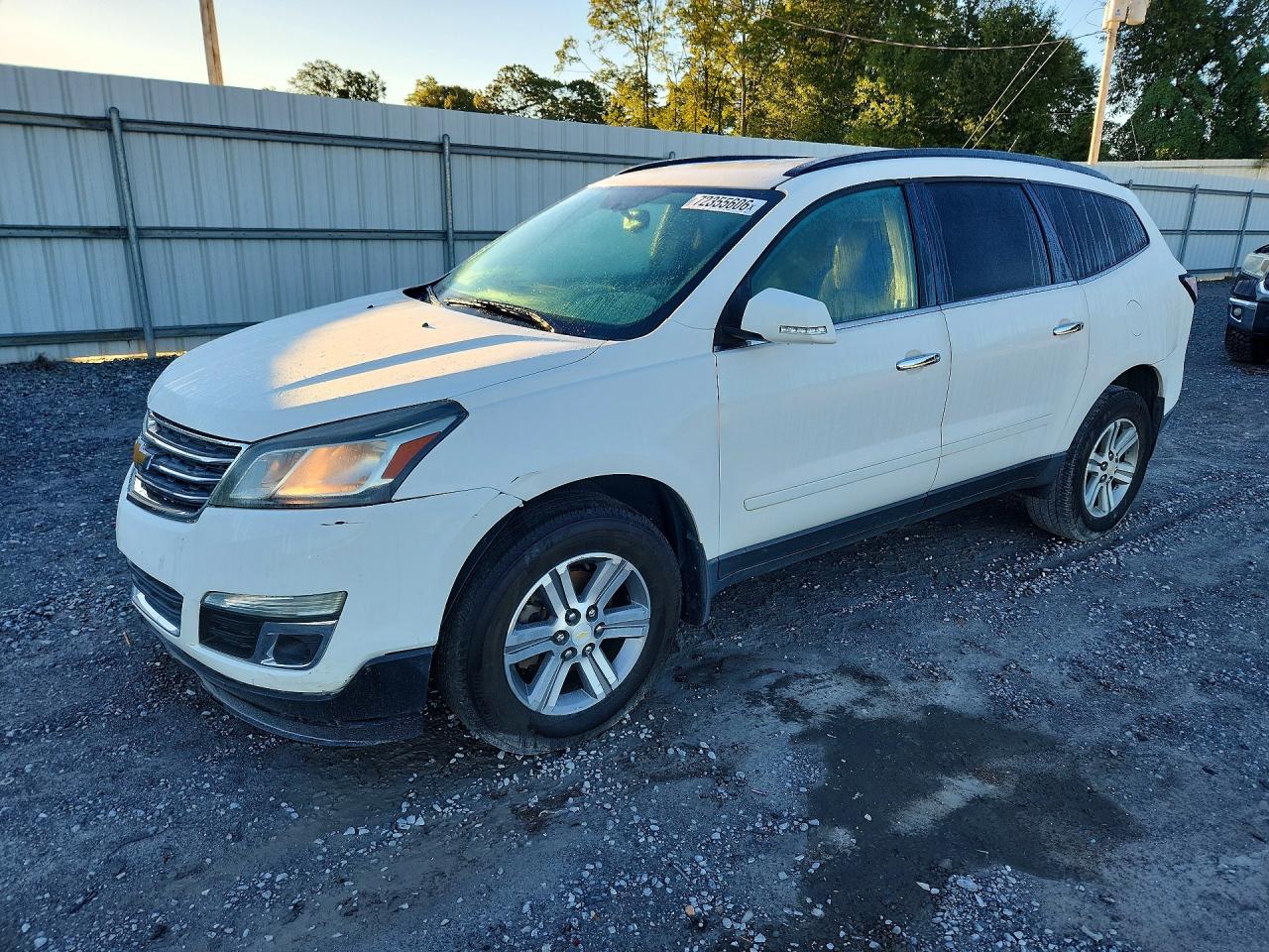 2015 CHEVROLET TRAVERSE LT | 1GNKRHKD6FJ180057 | UPCARS