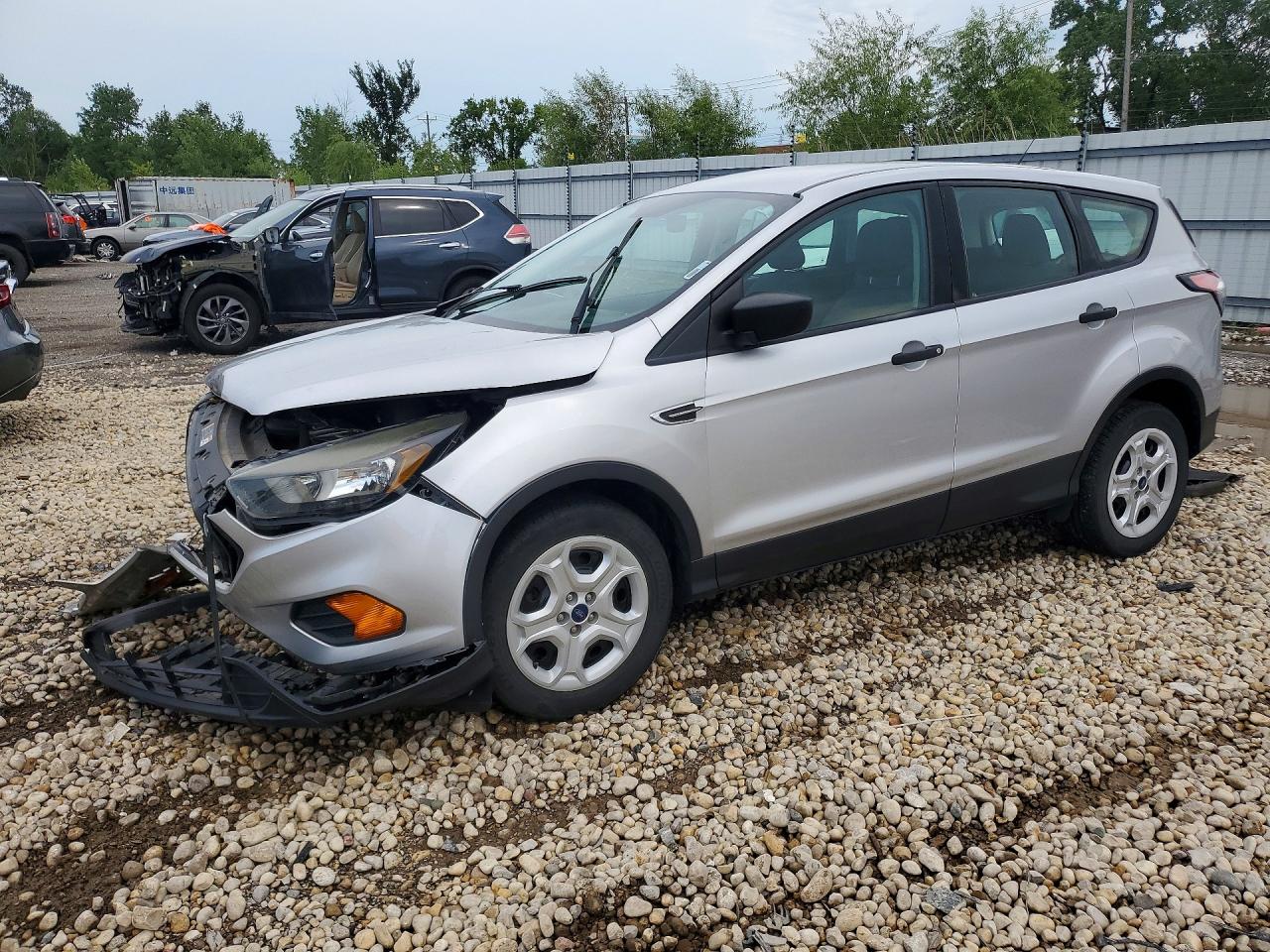2018 FORD ESCAPE S | 1FMCU0F7XJUA12605 | UPCARS