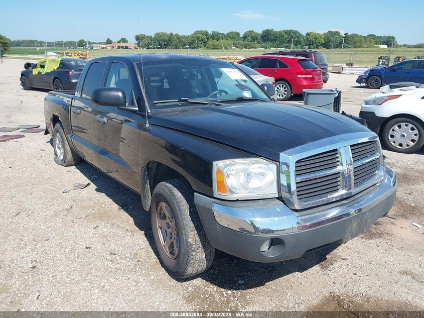 2005 DODGE DAKOTA SLT | 1D7HW48N25S155305 | UPCARS