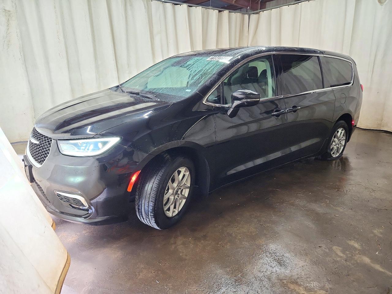 2024 CHRYSLER PACIFICA TOURING L | 2C4RC1BG4RR155300 | UPCARS