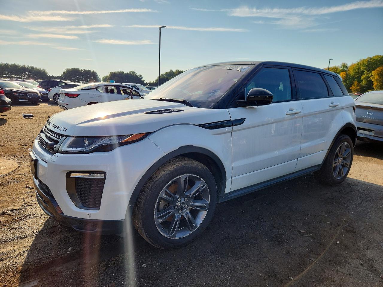 2018 LAND ROVER RANGEROVER LANDMARK EDITION | SALVC2RX6JH294539 | UPCARS