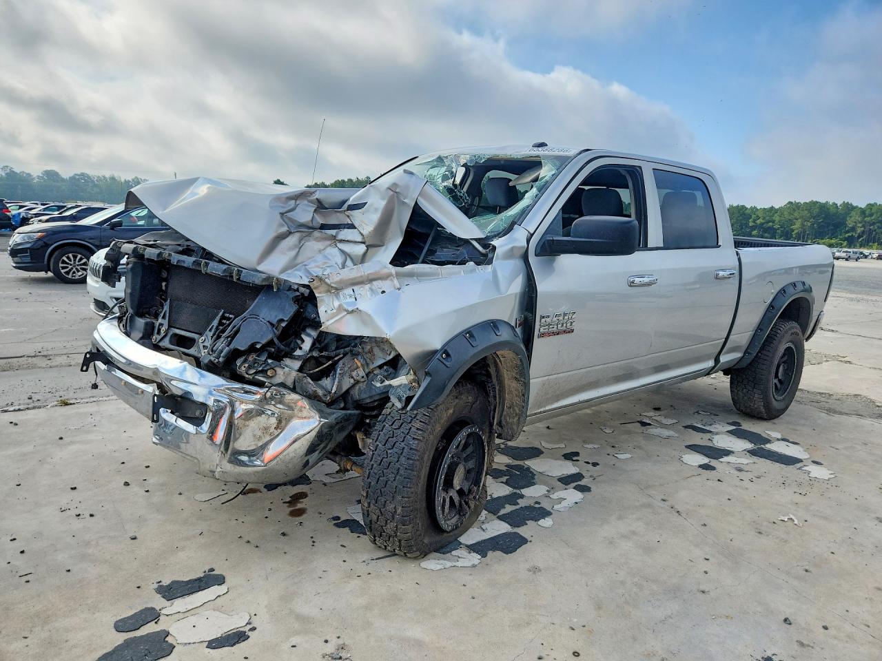 2014 RAM 2500 SLT | 3C6TR5DT5EG211970 | UPCARS