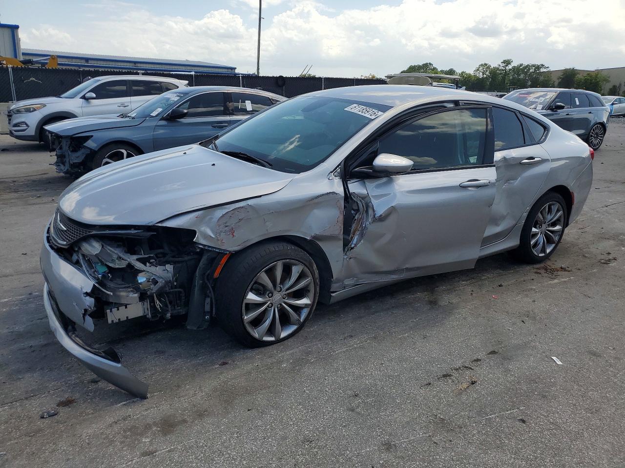 2016 CHRYSLER 200 S | 1C3CCCBB8GN185100 | UPCARS