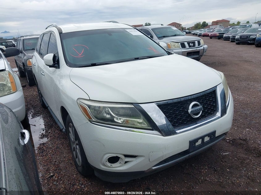 2016 NISSAN PATHFINDER PLATINUM/S/SL/SV | 5N1AR2MN5GC649566 | UPCARS