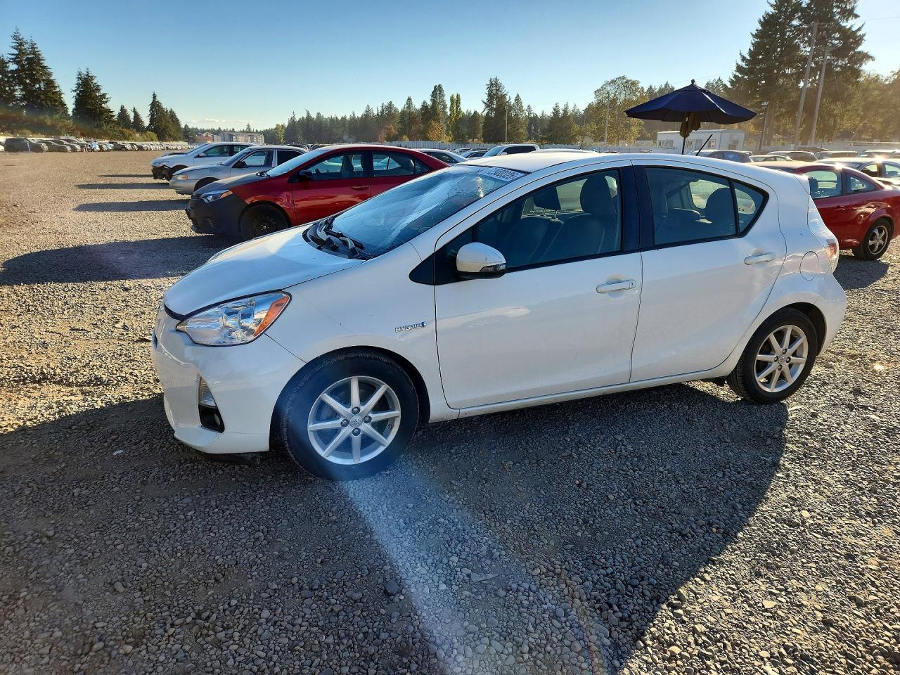 2012 TOYOTA PRIUS FOUR | JTDKDTB39C1512697 | UPCARS