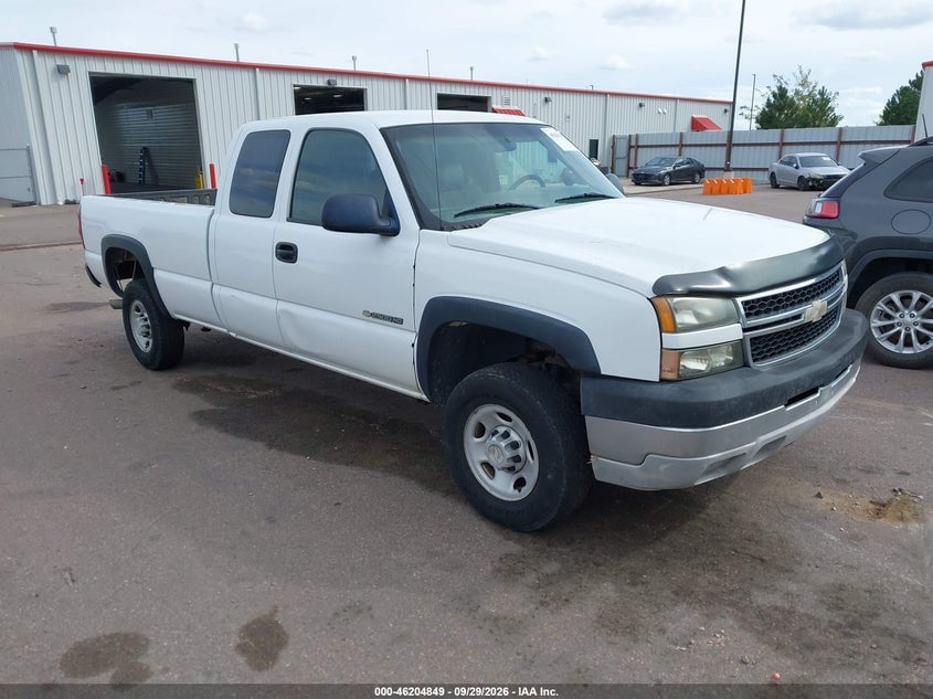 2006 CHEVROLET SILVERADO 2500HD WORK TRUCK | 1GCHC29U06E259241 | UPCARS