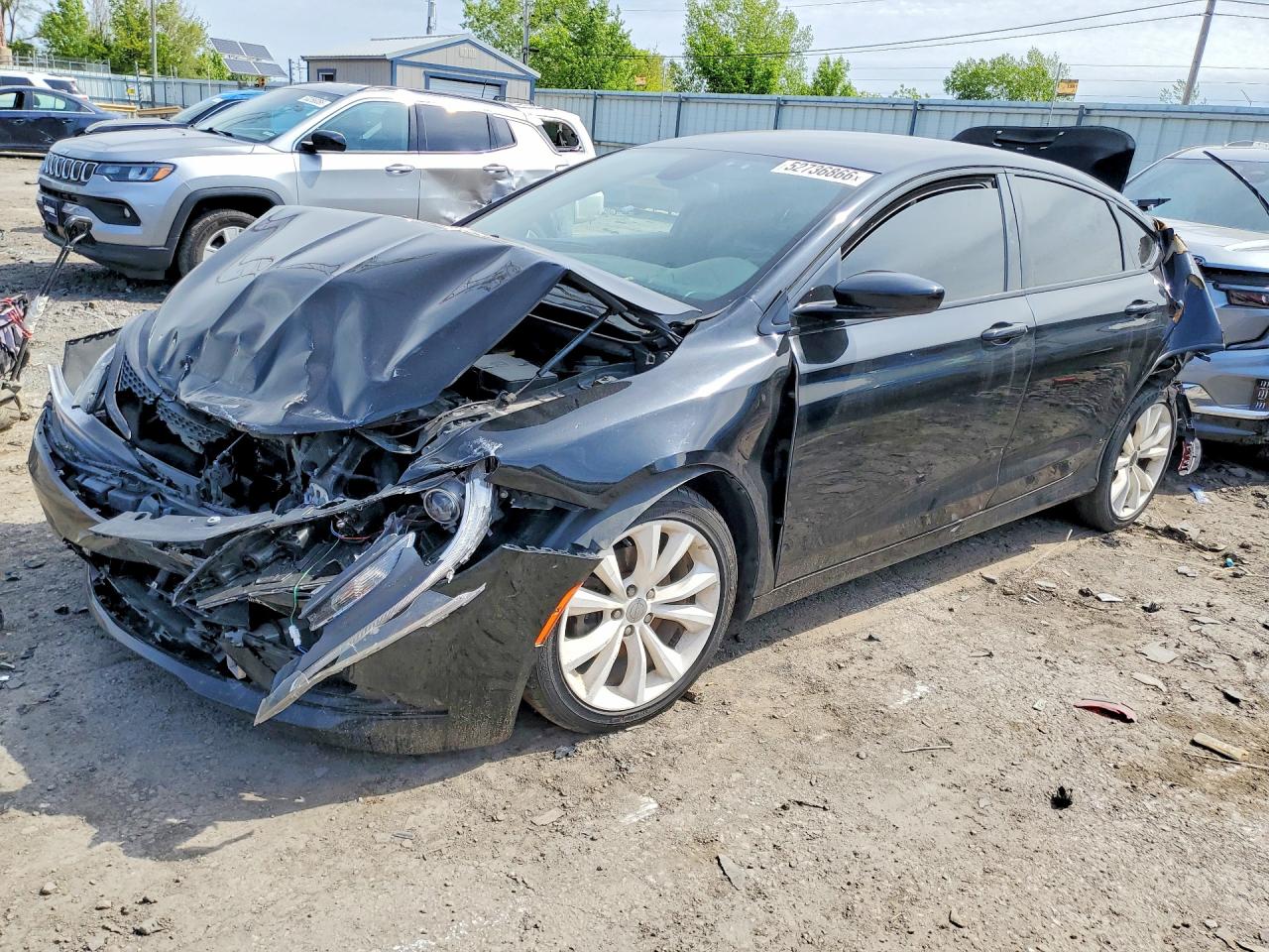 2015 CHRYSLER 200 S | 1C3CCCBB7FN614239 | UPCARS